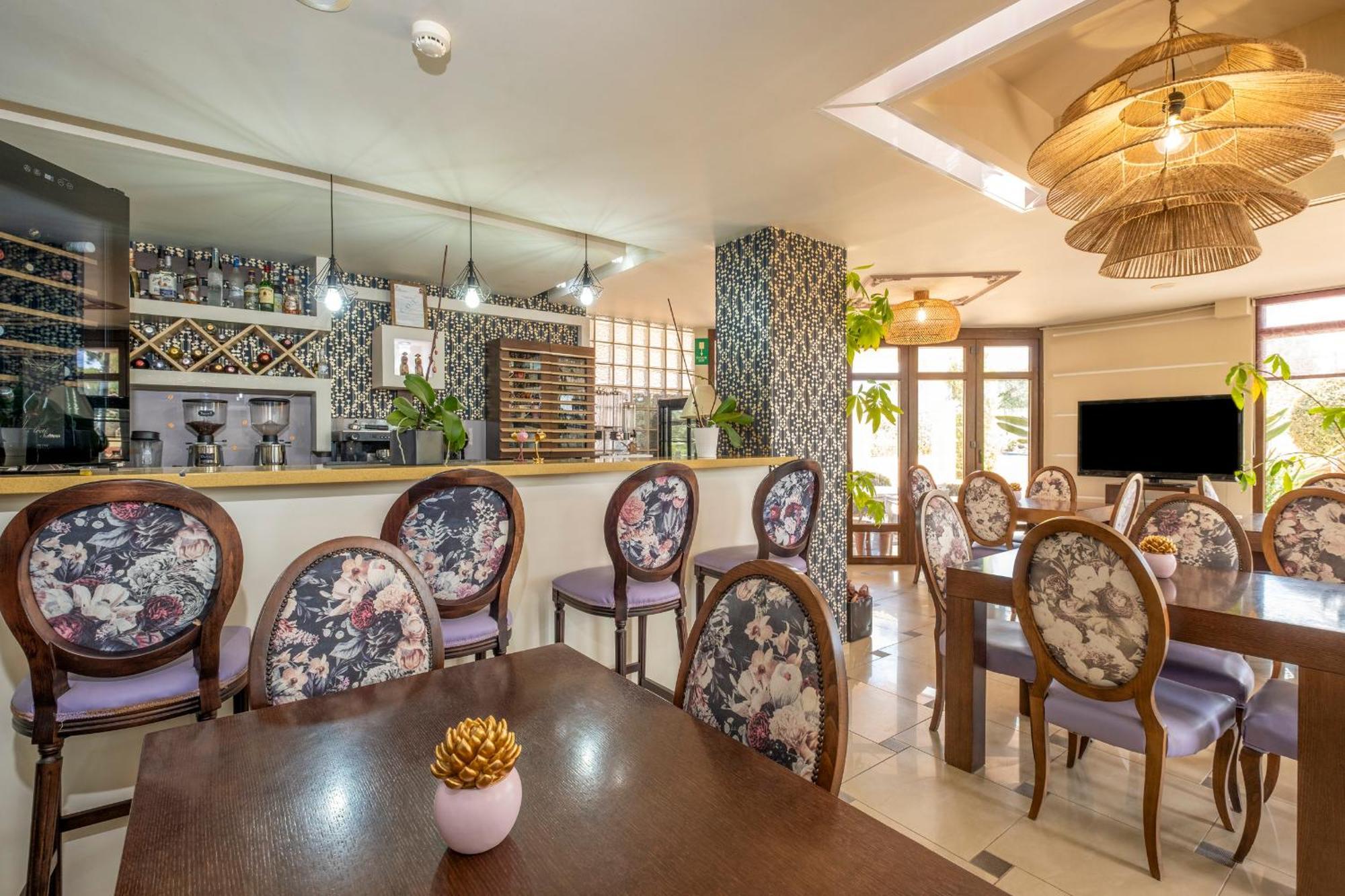 Areti Suites Kathaniá Esterno foto