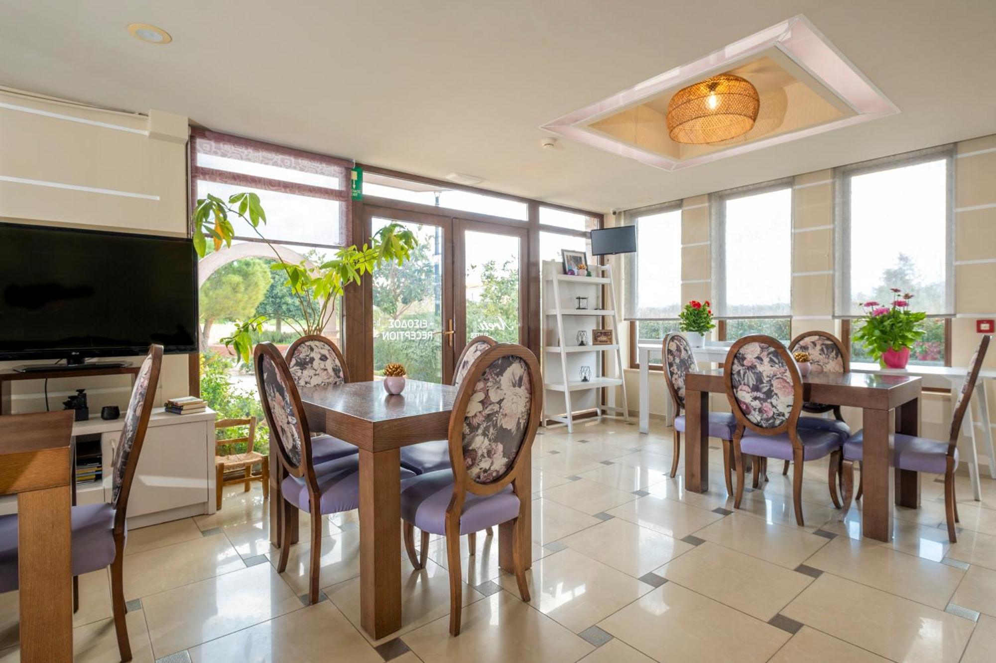 Areti Suites Kathaniá Esterno foto