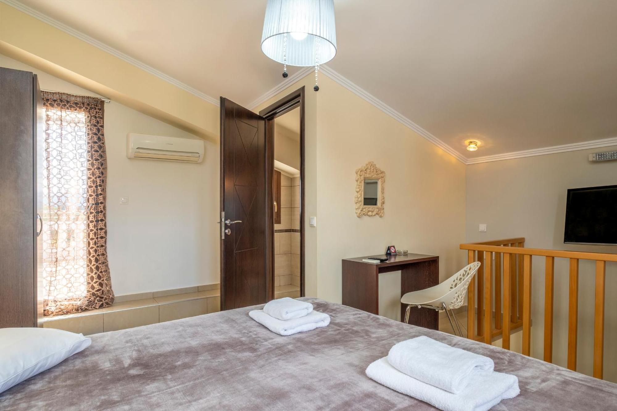 Areti Suites Kathaniá Esterno foto